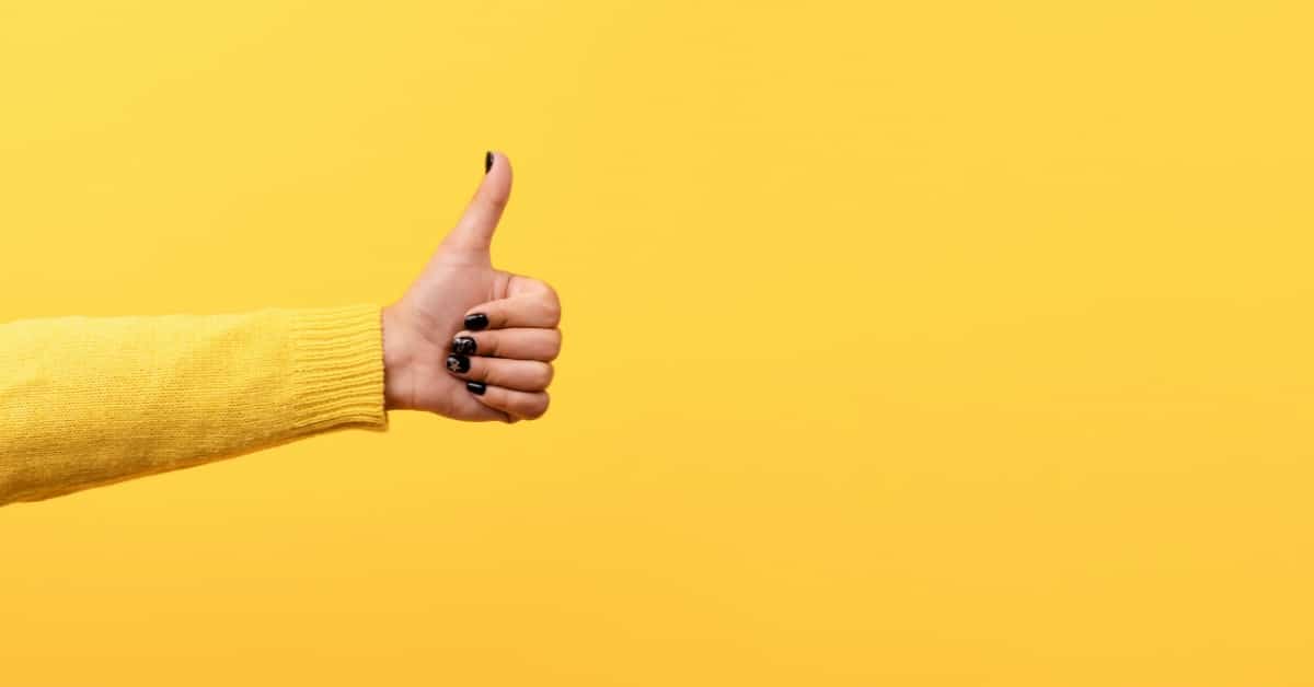 Thumbs up yellow